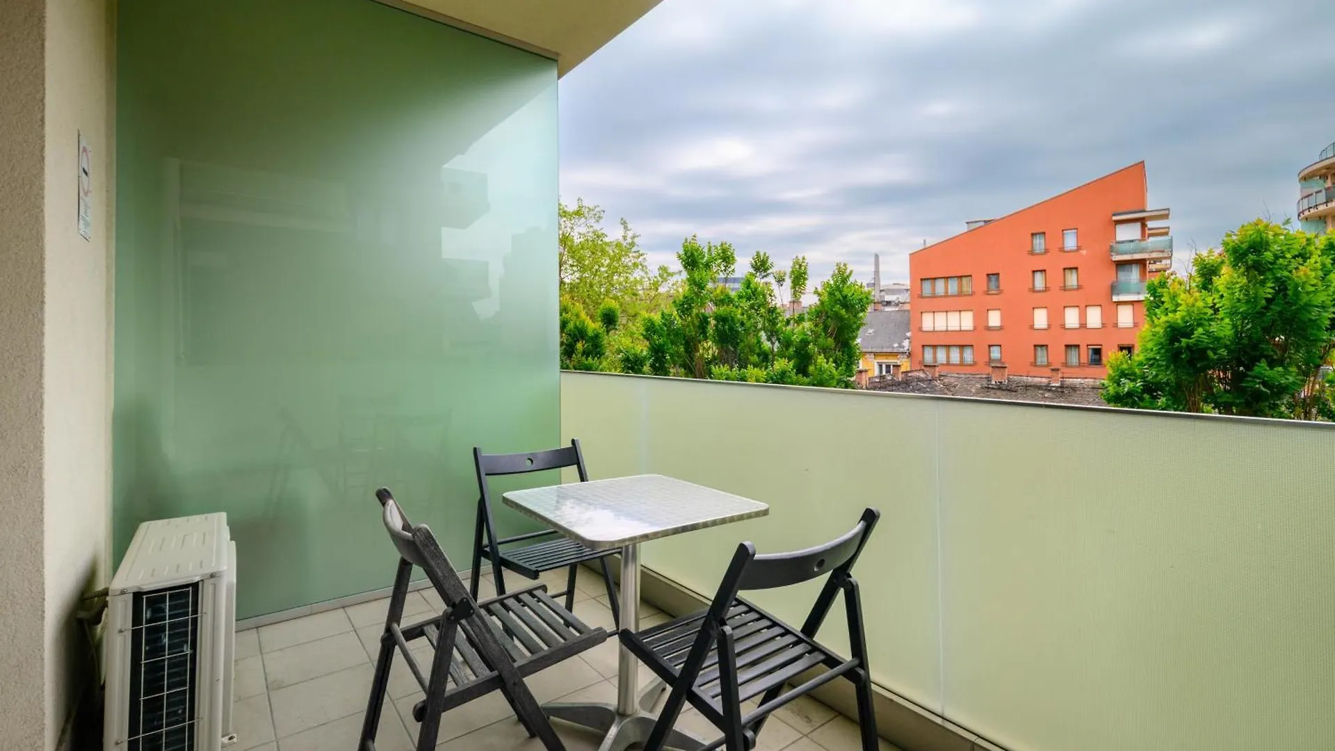 Park Residence Blue Suite- Free Parking Budapest 0*,  Hungría